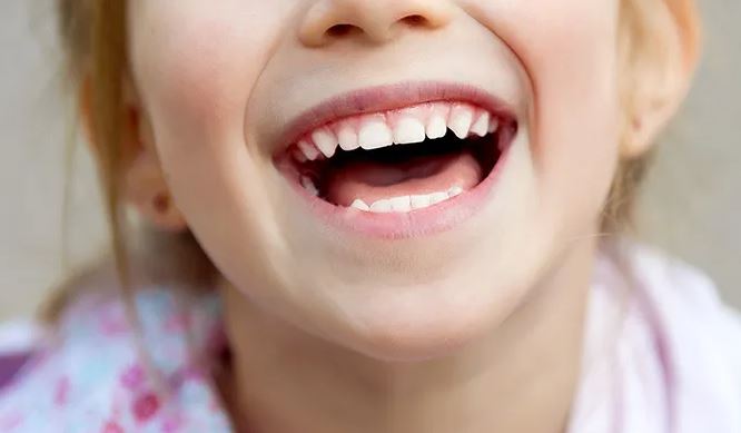 پروتز متحرک کودکان و نوجوانان